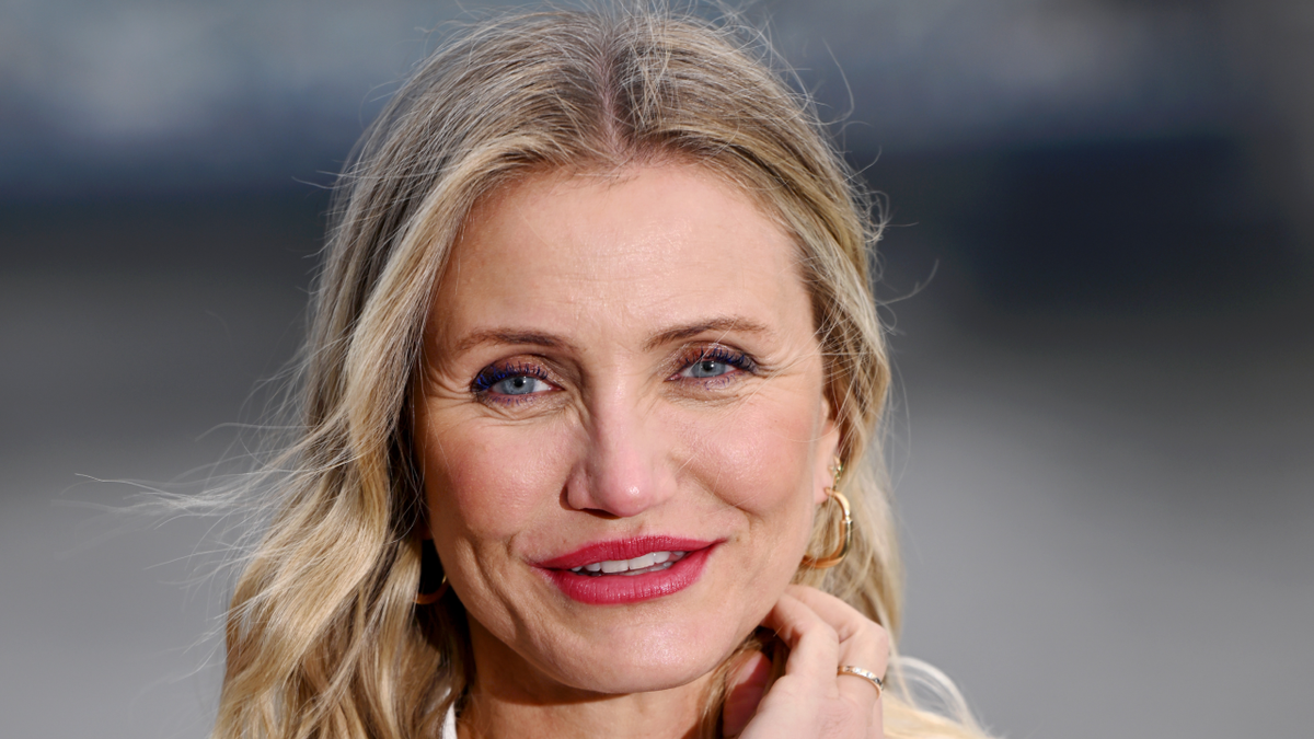 Cameron Diaz’s Cherry Red Nails are the Year’s Hottest Manicure